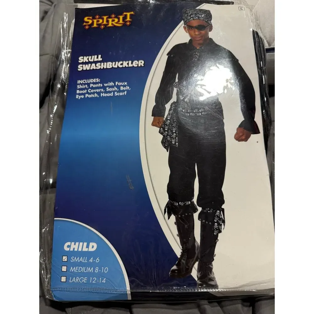 New Spirit Halloween Skull Swashbuckler Costume Boys Size Small 4-6 Black - Picture 2 of 6